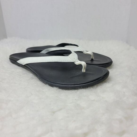 OluKai Ho-opio Womens Sandal Size 7 White Leather Flip Flip Flat Thong - Picture 1 of 10
